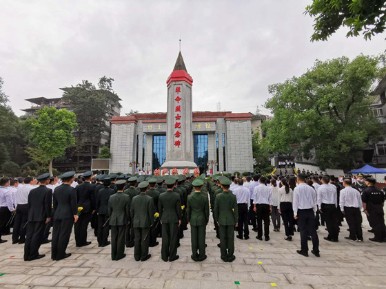 活动现场.jpg 活动现场.jpg