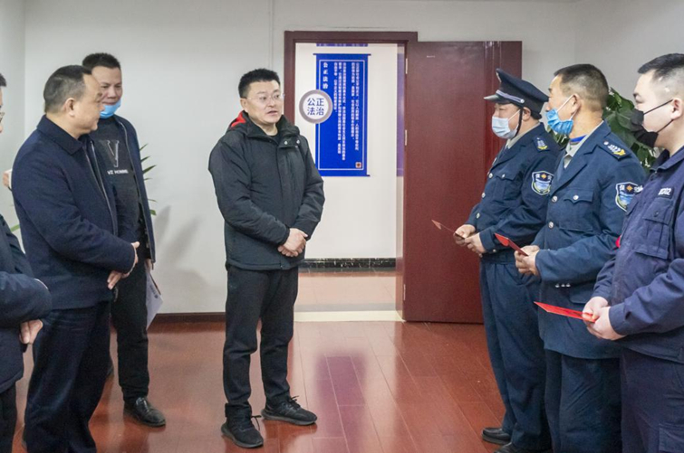 图片6.jpg 图片6.jpg