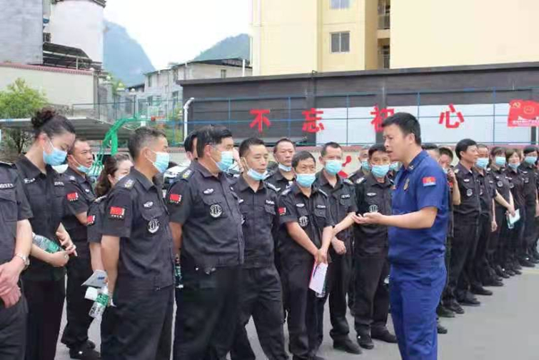 图片3.jpg 图片3.jpg